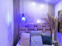 Delicate as a sigh, sweet as a summer sunset... She is beautiful and tender, her body is that of a Goddess, very sexy and with a look that hides a thousand pranks, her secrets are crazy, she is an inveterate dreamer, with her feet on the ground, but her head full of stars and dreams to fulfill, she is a lover of good company and her laughter transports you to her world of sensuality and flirtatiousness. Do you dare to discover what is behind her smile?