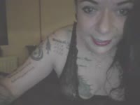 Hey there, Sanne here. 42 years old from vibrant Amsterdam. I think I