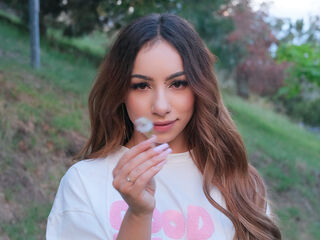 bedroom live webcam AlizeeBlair