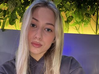 camwhore fingering pussy ChristyMarshall