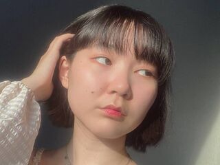 naked cam girl masturbating with vibrator DawneGuttierez