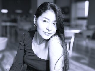 nude cam pic LauraCanek