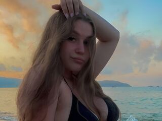 camwhore masturbating with sextoy MeganPerson