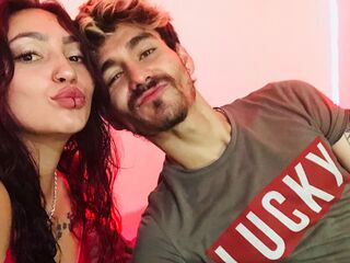 live webcam couple sex show AaronAndEli