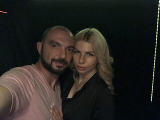 hot couple live webcam AlisaAleks