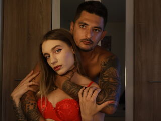 sexy webcam couple photo AnnaAndLeo