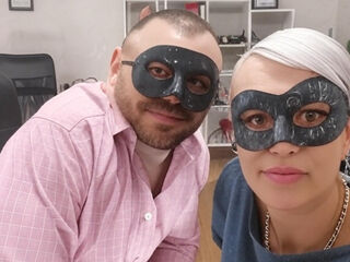 camcouple masturbating JessicaandRon