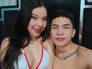 adult cam couple show JustinAndMia