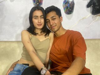 adult cam couple blowjob LannaAndLeo