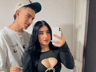 live webcam couple oral sex MelisaAndLogan