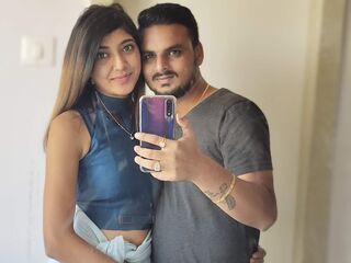 nude webcam couple live sex SaniyaRohit