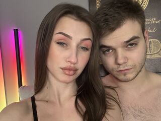 kinky video chat performer VikkiGeorge