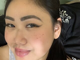 closeup cam AbigailPent
