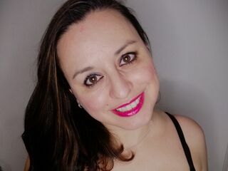 hot videochat AdelaAlbaNatural