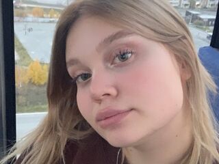 hot cam girl spreading pussy AdeleBaile