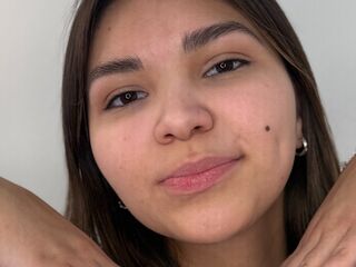 livesex cam girl AdriaKunstlinger