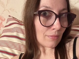 babe web cam AlanyssLyon