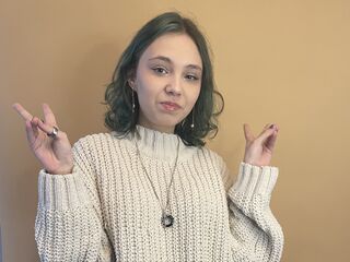 chatrubate cam girl AleciaSnow