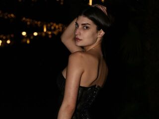 camgirl fingering bald pussy AlfredaTrisler