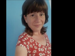 fingering webcam girl AliceKatty