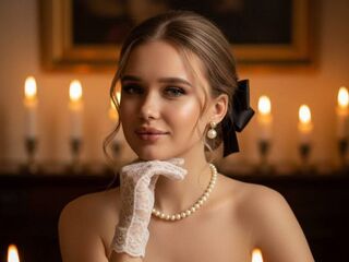 hot cam girl fingering shaved pussy AliceMaryWilson