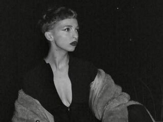 nude webcamgirl photo AniKali