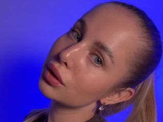 hot naked webcamgirl AnnelleToulson
