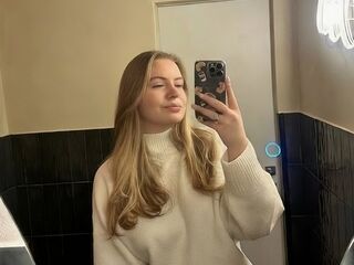 free cybersex AryaThomas