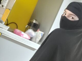 sexy camgirl chat BiaBlack