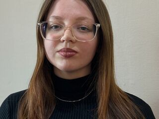 chat room live sex cam BrittanieLiles