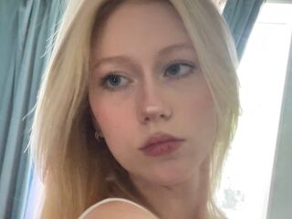 naked cam live CeciliaWhithrock