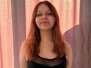 cam girl chatroom ChelseaAve