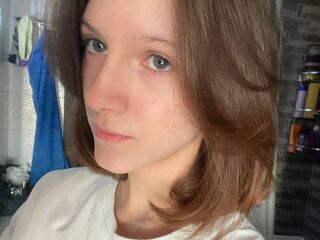 camgirl fingering pussy ChristenaNelke
