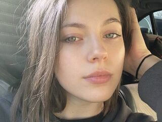 girl cam nude ClarettaZinno