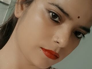 camgirl livesex CutePriyaa