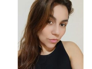 girl webcam DaniMiel