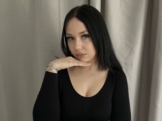 nude gamgirl DeidreCanzio
