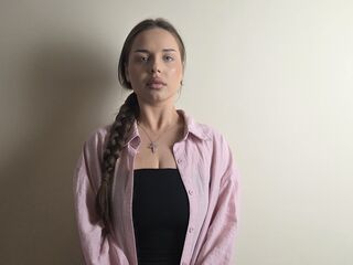 hot videochat DelenaCouts