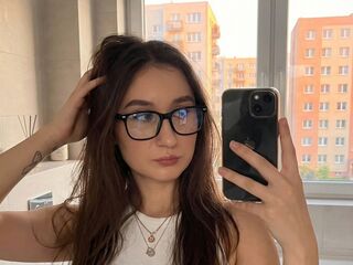 nude webcam DenaGaters