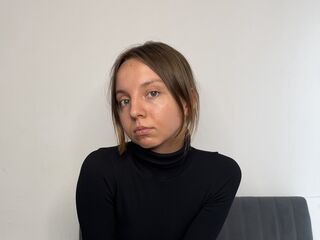 free live webcam EleonoraSzabo