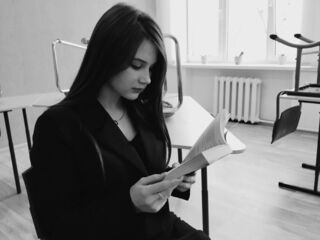 closeup webcam EnricaElis