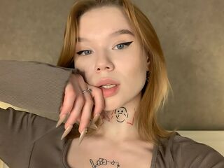 camgirl masturbating with dildo EthalBramson