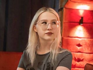 adult cam EusebiaRosal