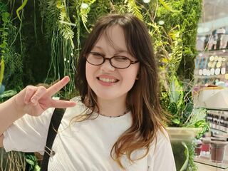 camgirl videochat FayLawley