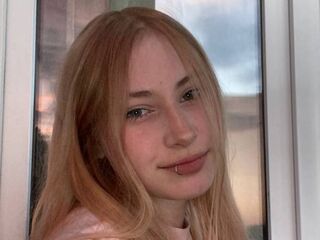 live teaser webcam HelaineSchecter