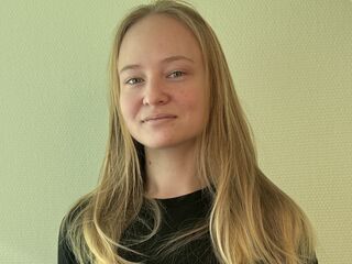 webcam stripper JeniferFerrarini