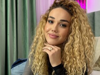 topless webcam girl JessyJill