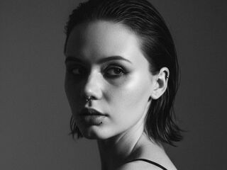 closeup web cam JudithSterett