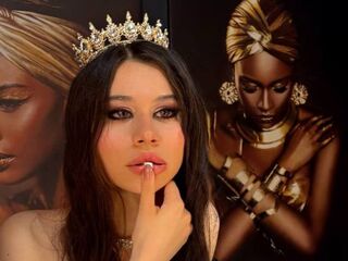 naked girl with live cam KarenEstrada