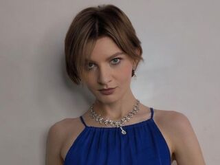 chatrubate cam girl KarinaBiz